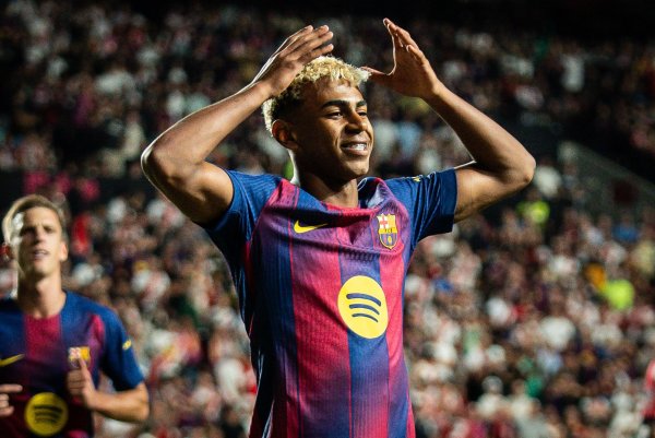 速盈所 马卡: 亚马尔赛前言论给皇马打了强心剂, 更衣室对其感到厌倦